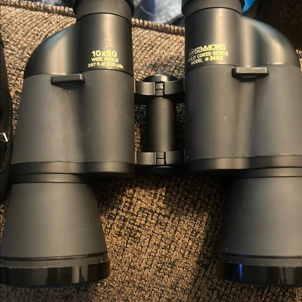 Simons Black Binoculars 10x50